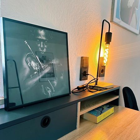 Coole Wohnung + Gratis Parkplatz シュヴェービッシュ・ハル エクステリア 写真